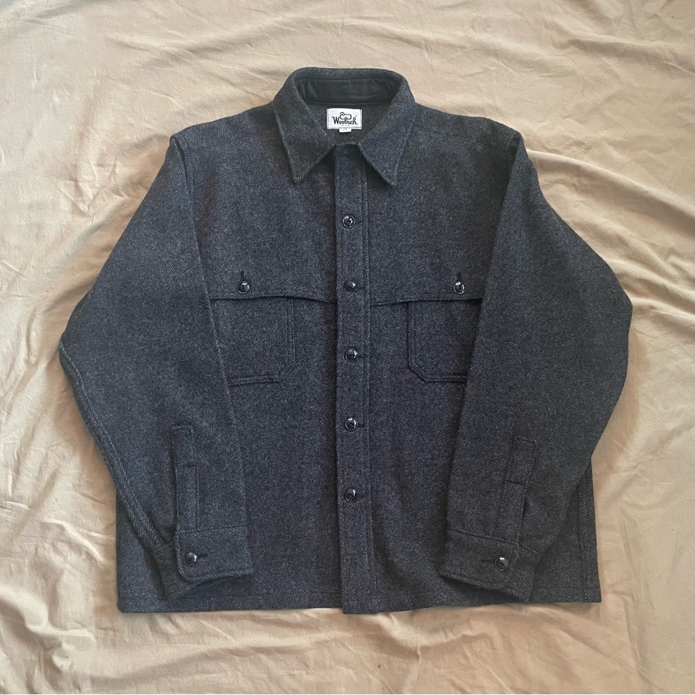Vintage men’s Woolrich hunting jacket